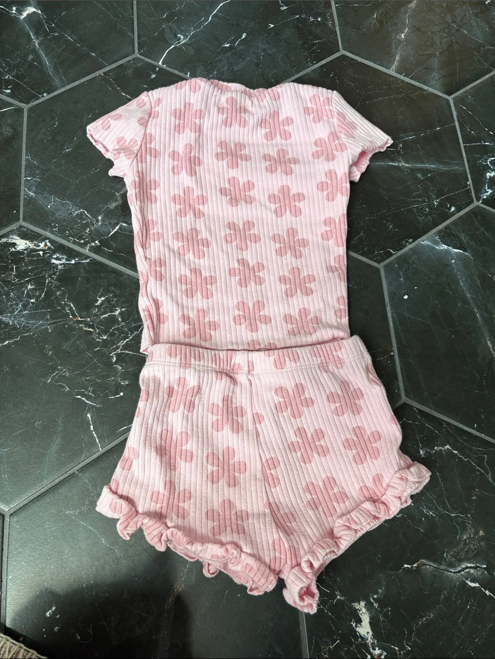 Girls Pink Floral Ribbed Two-Piece Pajama Set by